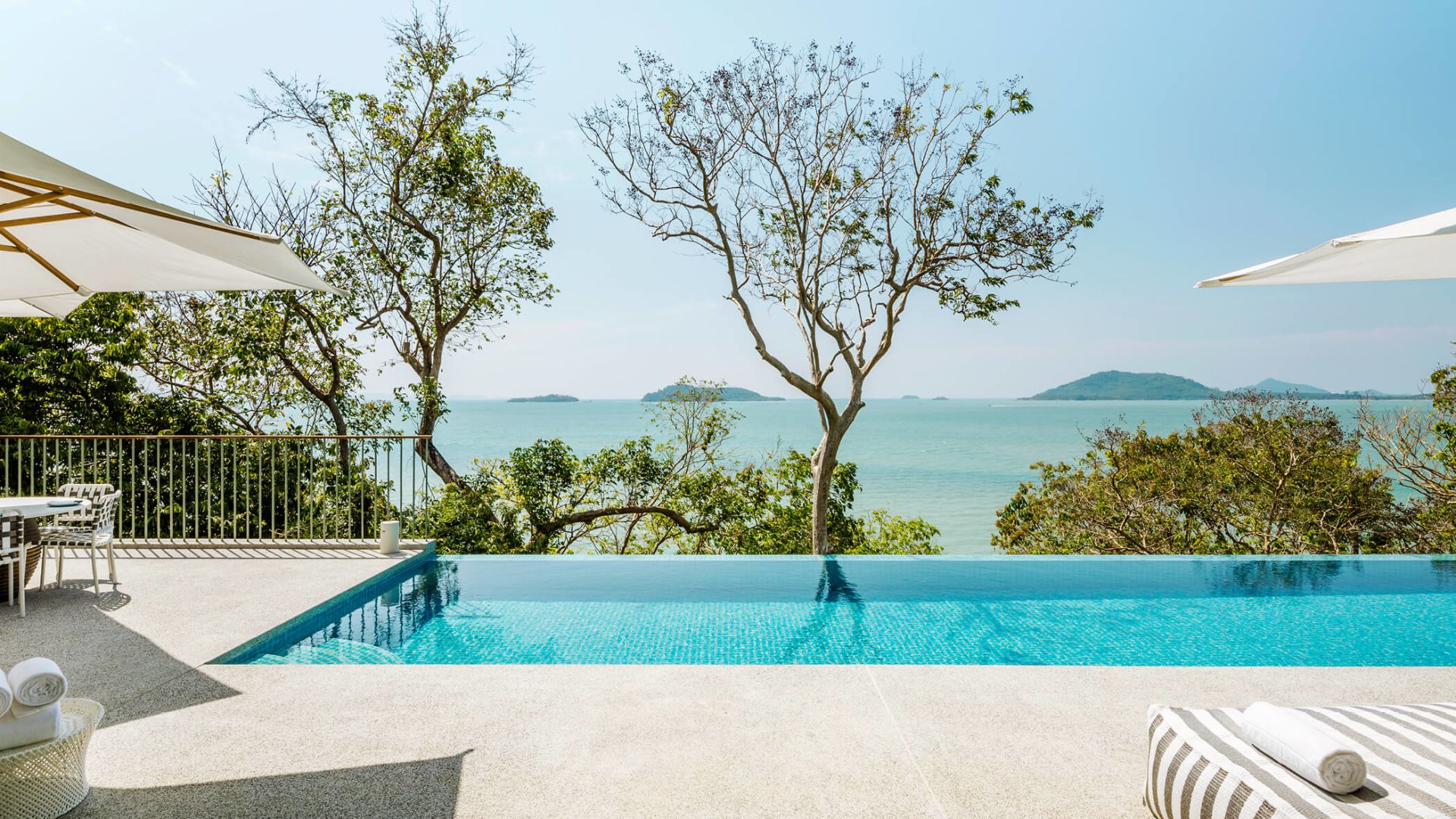 Pool overlooking the Andaman Sea - Image