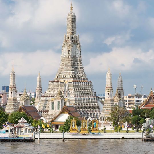 방콕 왕궁과 왓 아룬
